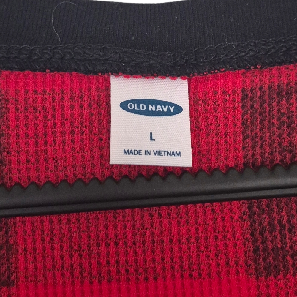Old Navy Women's Red and Black Plaid Pajama Onesie Sz L - Picture 7 of 8